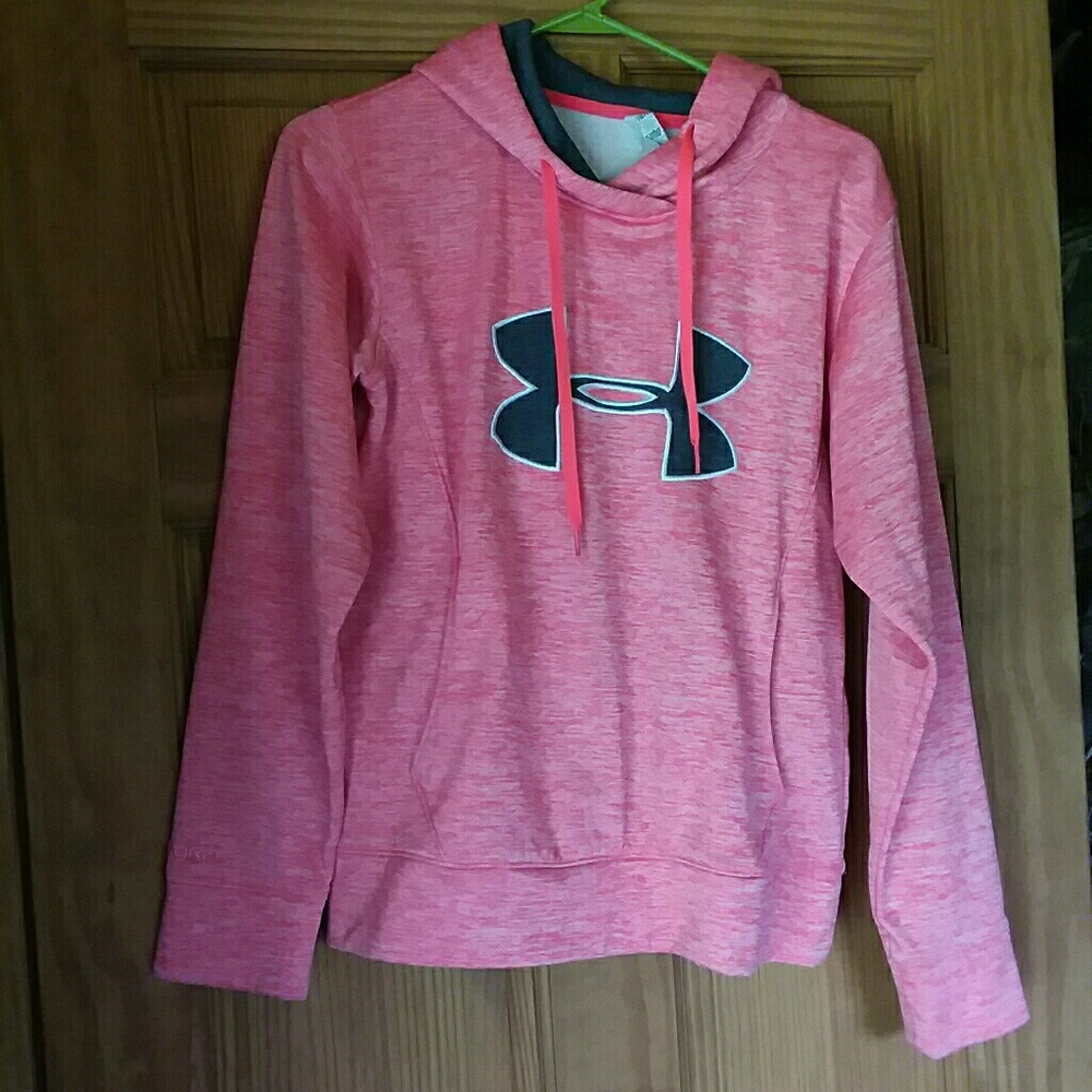 Under armour sweatshirt